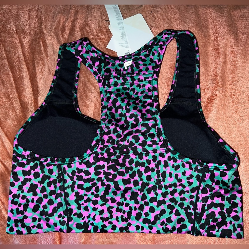 Fabletics On The Go Medium Impact Sports Bra (S) - Picture 2 of 3